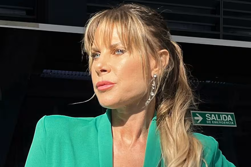 Chau Santilli: la fiscalía dictaminó que Karen Reichardt debe reemplazar a Espert karen VUCQIA2PEFEGTJQQHNPGRADLZQ - 1