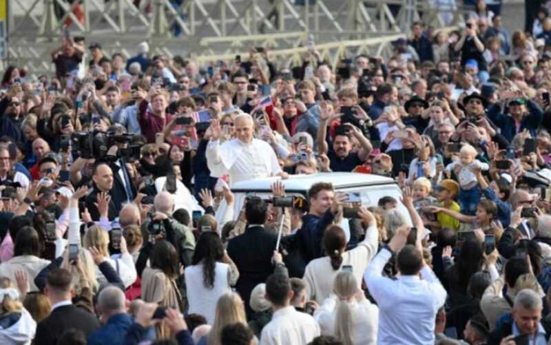 El papa León XIV: “No fuimos creados para la falta, sino para la plenitud” leon XIV 4 1 - 1
