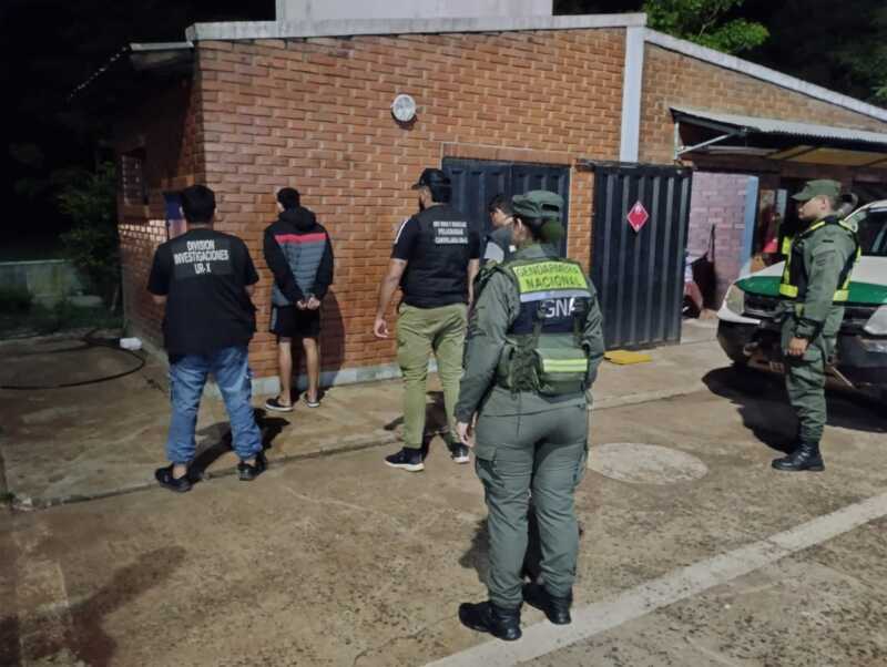 Atacó a machetazos a una familia en Garupá, se fugó y fue atrapado en Santa Ana garupá santa ana machetazos