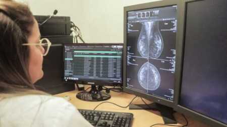 Octubre Rosa: Convocan a las mujeres a realizarse estudios ginecológicos y mamográficos sin turno Durante todo octubre, el Madariaga invita a las mujeres a realizarse estudios preventivos de mama y cuello uterino para detectar enfermedades a tiempo.