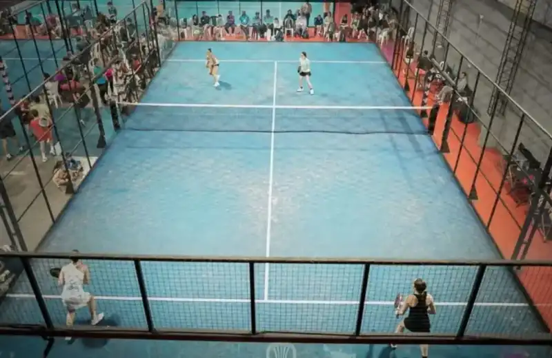 El pádel femenino en Misiones sigue en expansión: con 95 parejas inscriptas, nueva fecha provincial y crecimiento sostenido, María Laura Ibarrola analizó el presente y futuro del deporte.