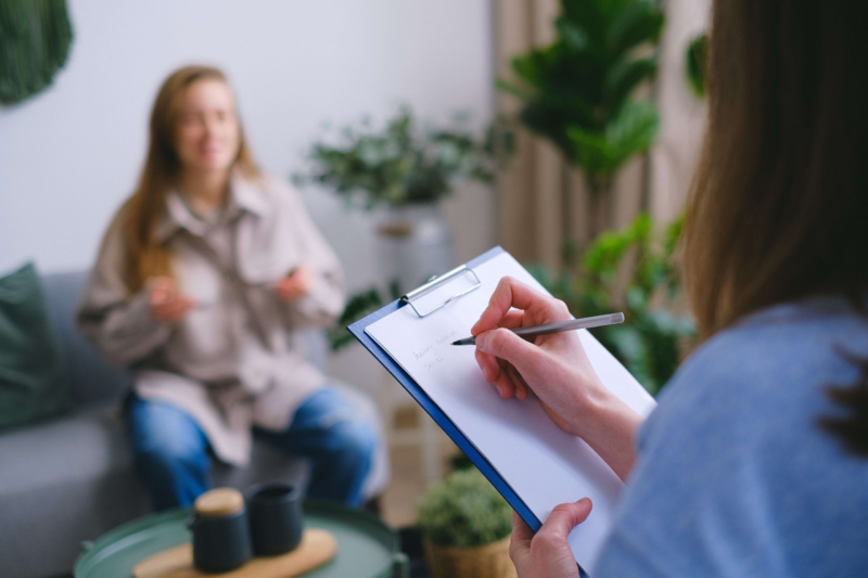 La fecha conmemora la consolidación de la psicología como profesión en Argentina y destaca su rol esencial en la salud mental contemporánea.