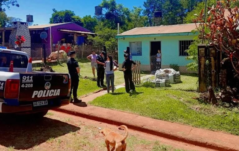 Montecarlo: atacó con un machete al pitbull de su vecino montecarlo