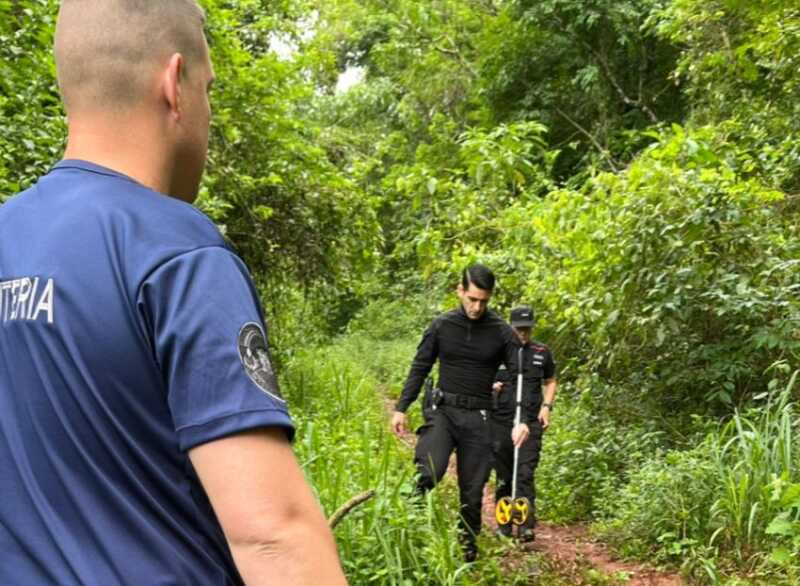 Iguazú: detuvieron a los supuestos responsables del robo de cables en las 600 Hectáreas 4 3 - 3