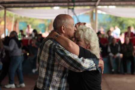 Bailanta chamamecera el 8 de noviembre en el anfiteatro Salvador Sena 79197391 3165103523507001 5790265966898184192 n - 3