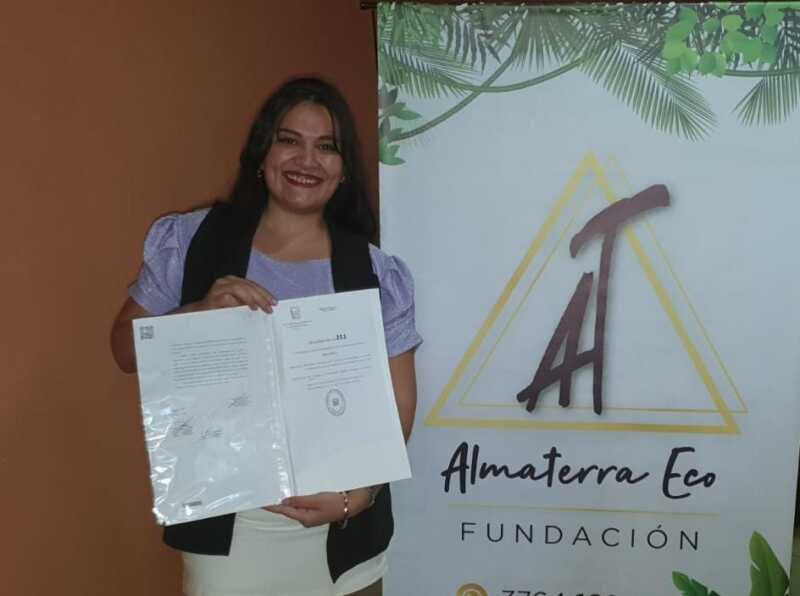 Constanza Cabrera, de la Fundación Almaterra Eco, impulsora del proyecto que busca terminar con la impunidad de los maltratadores de animales en Posadas.
