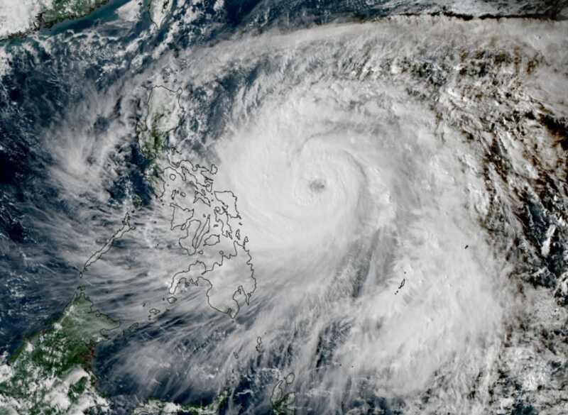 Filipinas: Fung-wong tocó tierra como supertifón y ya dejó dos fallecidos 1 Filipinas