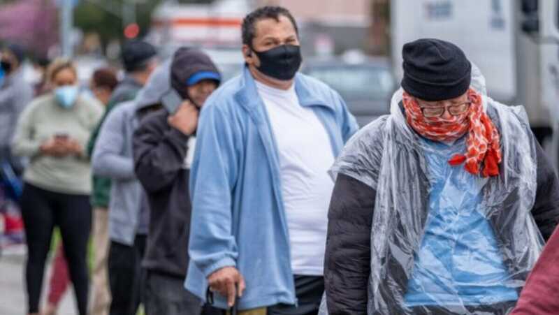 Crisis en Washington: empleados públicos buscan almuerzos gratuitos ante la falta de pago G35FHFKWcAAc TP - 1