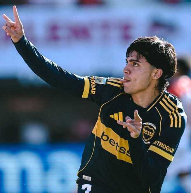 Boca venció 2-0 a River y se clasificó a la Libertadores 2026 5 G5VvE6WW4AEMDCE e1762720184703 - 4