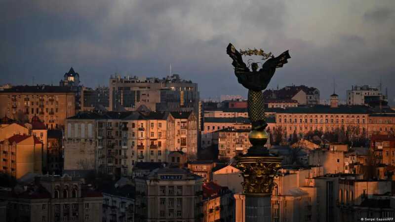 EE.UU., Ucrania y Rusia acercan posiciones en un nuevo borrador de acuerdo de paz