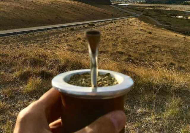 Día del Mate: una investigación destaca su impacto en la salud bucal G7AUp1fX0AAIyTx e1764518248918 - 2