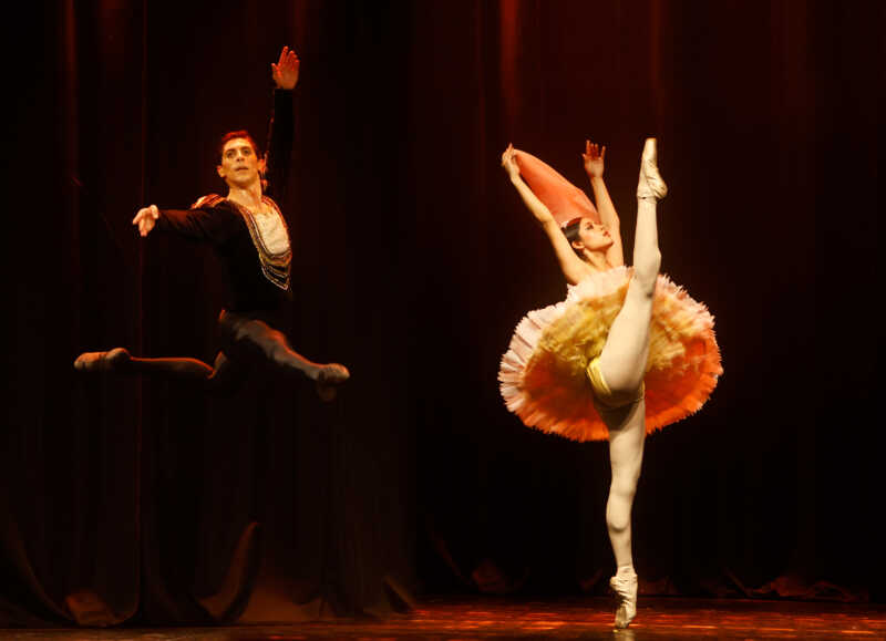 Ovación de pie para el Ballet Clásico del Parque en Brasil 2 Impacto misionero: ovación de pie para el ballet clásico del Parque en Ijuí