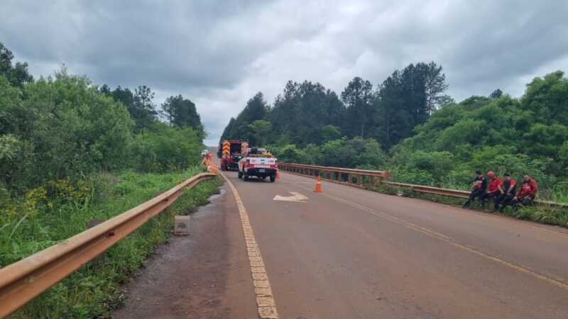 Tras el siniestro que conmocionó a Misiones, Vialidad Nacional finalizó la reparación del puente Yazá 2 Vialidad Nacional reparó el puente del arroyo Yazá tras la tragedia vial que dejó nueve muertos en Misiones