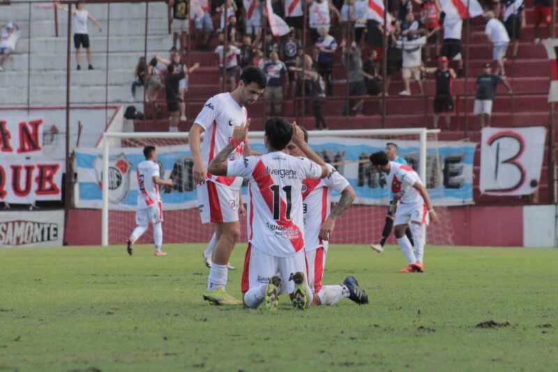 Guaraní Antonio Franco goleó 7-1 a River de Santa Rita y se recuperó en el Regional Amateur Imagen de WhatsApp 2025 11 02 a las 19.10.33 046ccad3 - 2