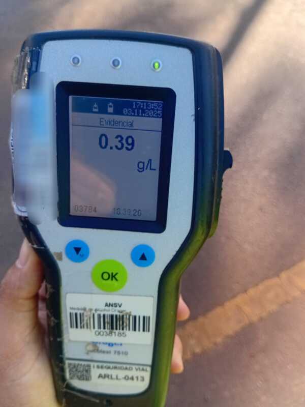 Viaje bajo riesgo: colectivero alcoholizado fue detenido en San Martín 2 Operativo vial: retienen licencia a colectivero alcoholizado en Misiones