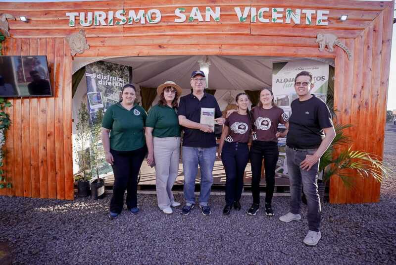 Passalacqua inauguró la 40ª Fiesta Nacional de la Madera en San Vicente 4 Imagen de WhatsApp 2025 11 05 a las 20.50.41 e311385f - 3