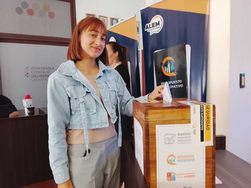 Alem hizo historia: jóvenes lideraron las elecciones del Presupuesto Participativo 2026 por $85 millones 6 Imagen de WhatsApp 2025 11 21 a las 16.43.17 e33babdc - 5