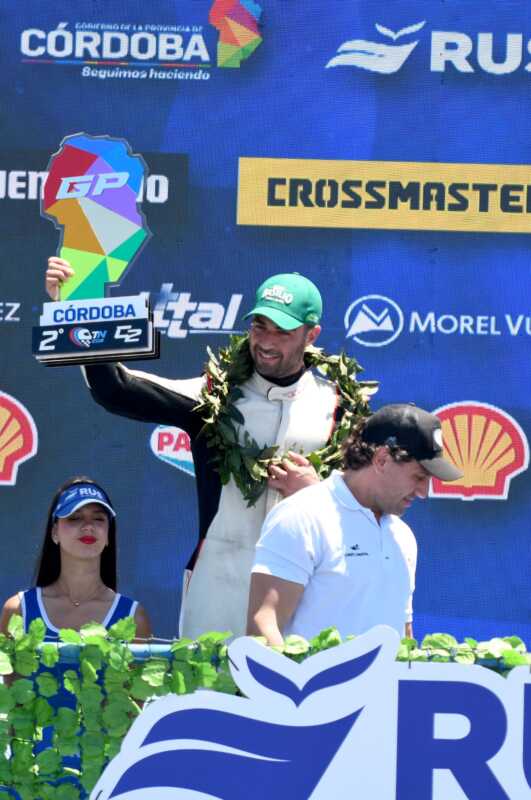 Pastori volvió a brillar en Río Cuarto y llega a la gran final del Turismo Nacional a solo un punto del líder Pastori