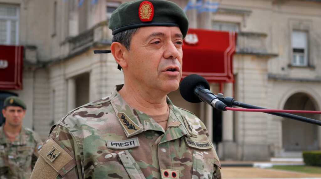 Respaldo institucional y alerta por la concentración de jerarquía: lo que deja la llegada de Presti a Defensa Presti