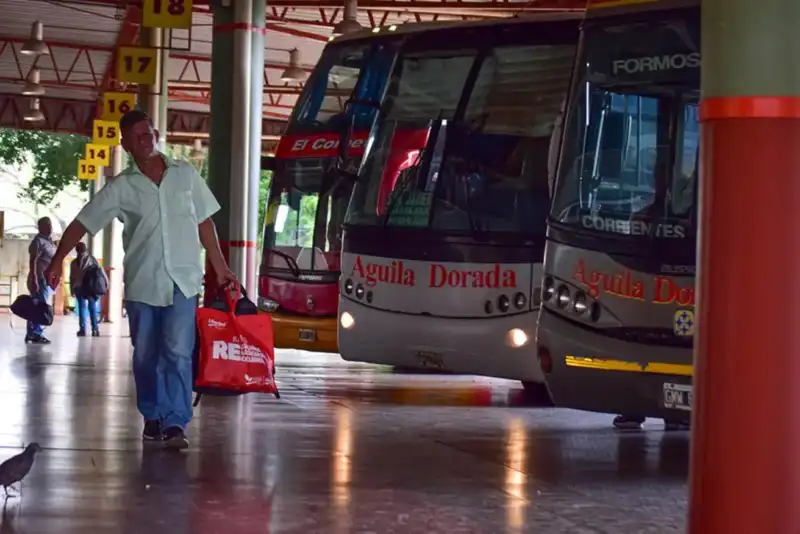 Misiones autorizó un aumento del 30,77% en el boleto de colectivos de media distancia 4 Transporte media distancia - 3