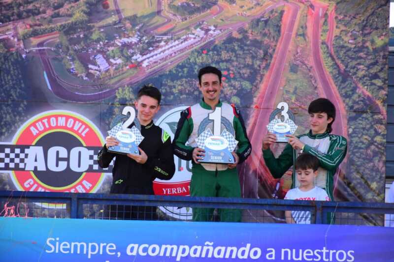 Misionero de Karting: la 8ª fecha dejó emoción, ganadores y definiciones en suspenso 27 WhatsApp Image 2025 11 10 at 07.22.16 1 - 26