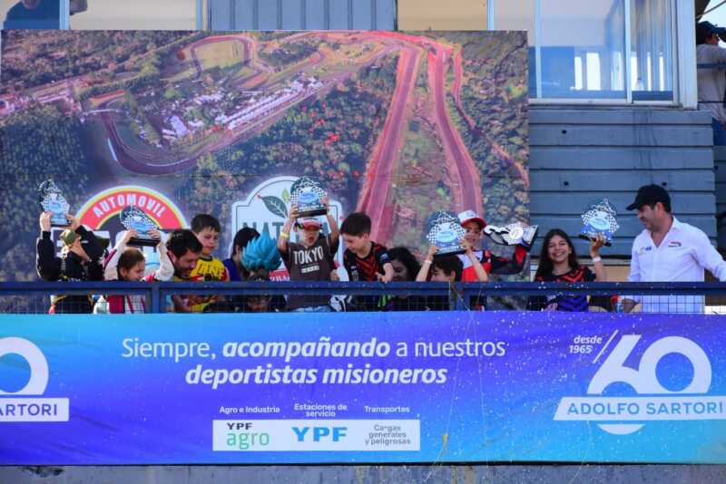 Misionero de Karting: la 8ª fecha dejó emoción, ganadores y definiciones en suspenso 21 WhatsApp Image 2025 11 10 at 07.22.17 1 - 20