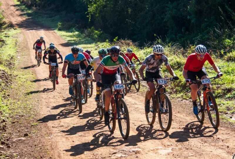 Ciclismo: El Campeonato Misionero de Mountain Bike cierra el año en Oberá 2 WhatsApp Image 2025 11 13 at 08.10.31 2 - 1