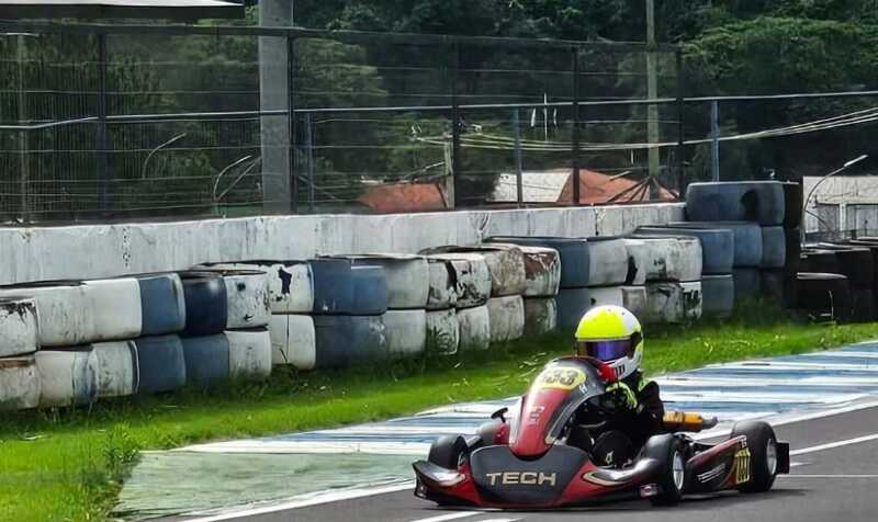 Automovilismo: tres misioneros participarán del 60° Campeonato Brasileño de Karting 3 WhatsApp Image 2025 11 17 at 08.06.05 1 - 2
