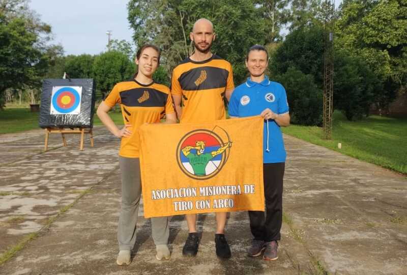 Tiro con Arco: los misioneros viajan a Tucumán para disputar la Final Nacional de Aire Libre 2 WhatsApp Image 2025 11 19 at 10.48.20 1 - 1