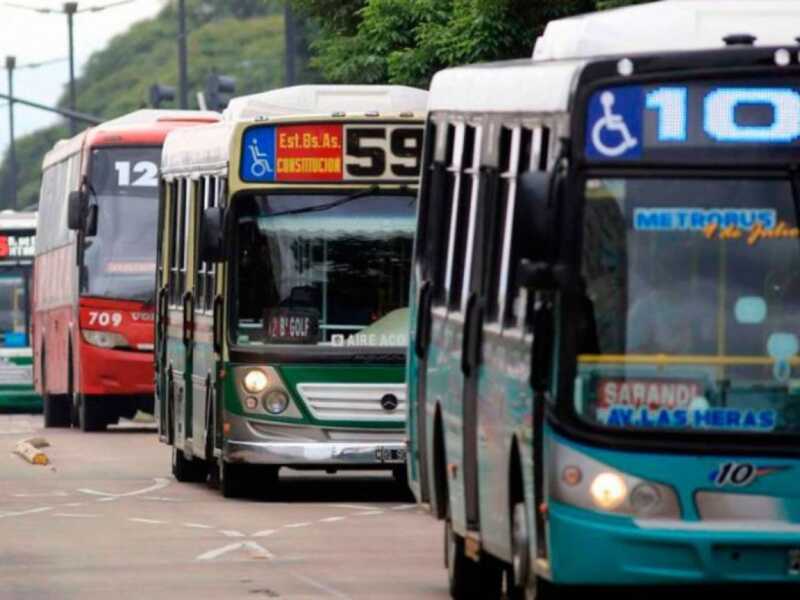 Transporte: Martignoni cuestionó subsidios del AMBA y alertó sobre crisis urbana en Misiones 4 WhatsApp Image 2025 11 20 at 12.11.02 - 3