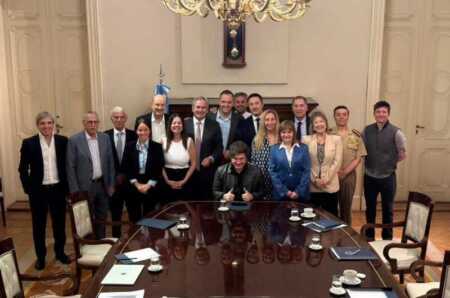 reunion gabinete milei