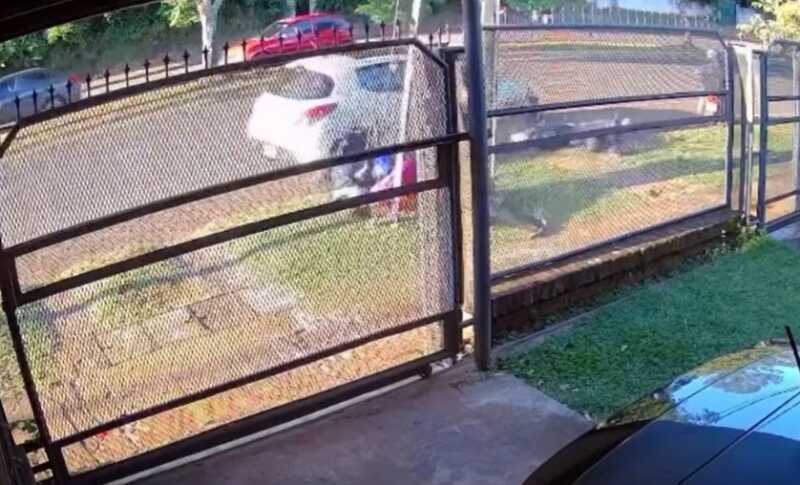 Posadas: conductor ebrio chocó a una motouber y a una menor y fue detenido 1 choque Posadas