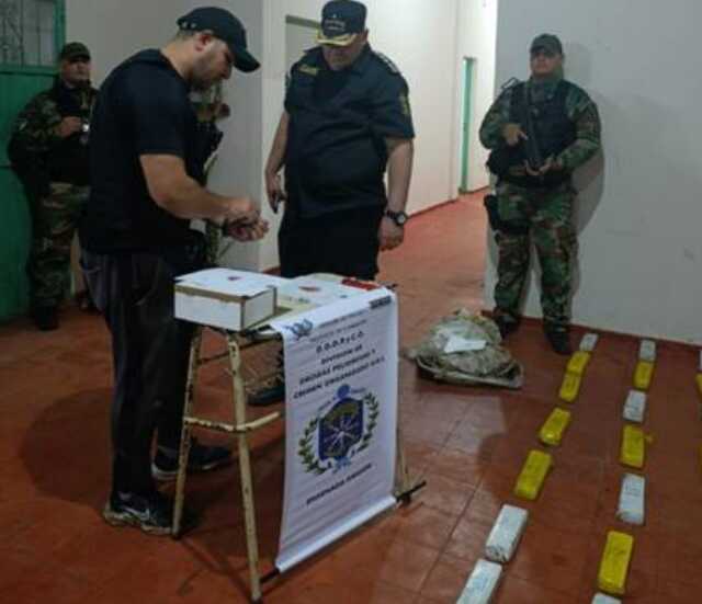 Corrientes: la Policía incautó más de 200 ladrillos de marihuana valuados en $425 millones 2 droga corrientes3 - 1