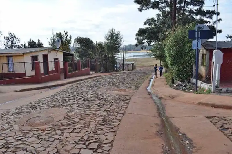 Dúo de dealers atrapados con drogas listas para vender en Posadas 5 lg - 4