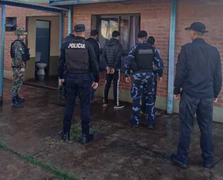 Intento de usurpación en Mado: cuatro detenidos, vehículos secuestrados y celulares bajo análisis mado terreno - 3