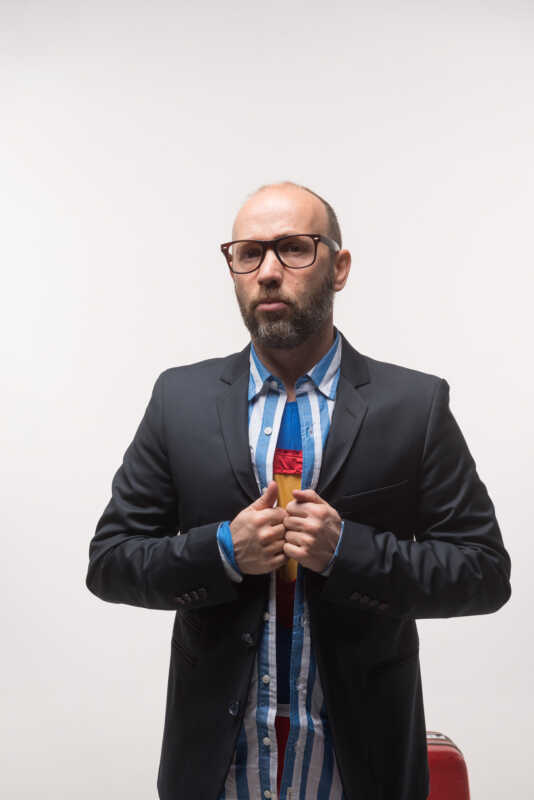 Monólogos Heroicos llega a Posadas por segunda vez: los superhéroes bajan del pedestal para hacer stand up 2 monologos heroicos posadas