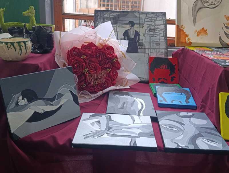 Jóvenes del B.O.P. N.º 9 muestran su talento en la Muestra Anual de Artes y Cerámica 40 muestra anual BOP 9 11 - 39