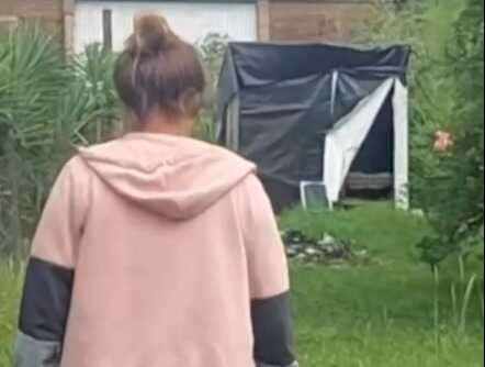 El sueño de Nélida en Garupá: vive en una carpa y pide ayuda para terminar su casa Nélida Garupá