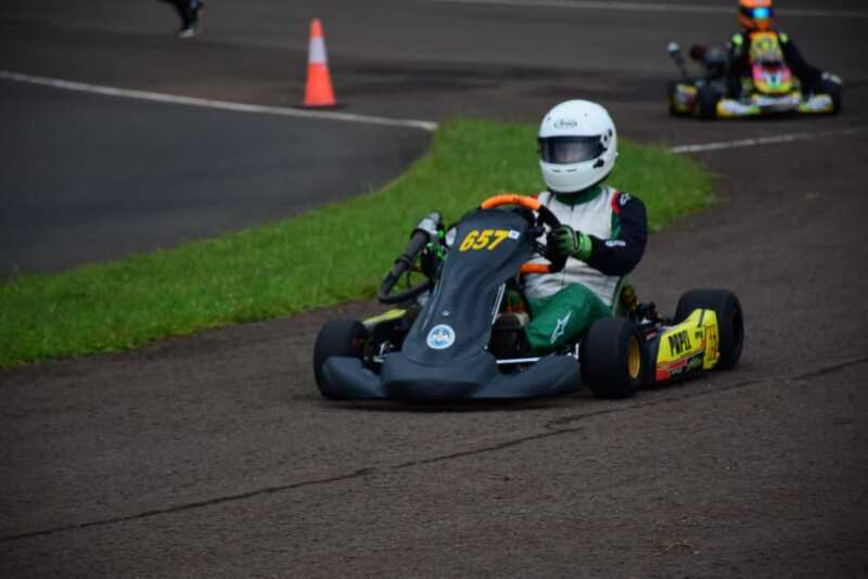 Misionero de Karting: Errecaborde es el campeón de la Senior Misionero