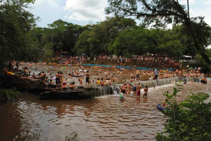 Las lluvias obligaron a suspender el Festival Provincial de las Carpas 3 503309015 24106190485653543 5927890081671372333 n - 2