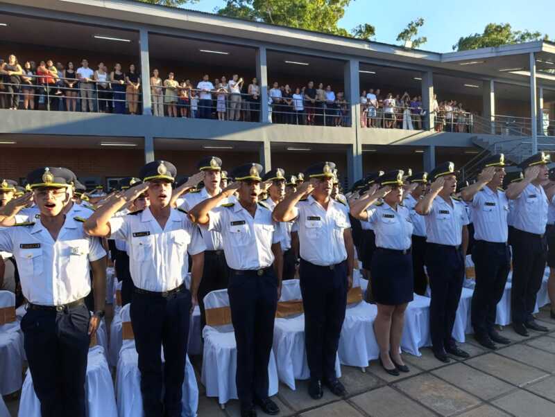 Emoción y compromiso en el acto de egresados de la Universidad de las Fuerzas de Seguridad 1 Acto