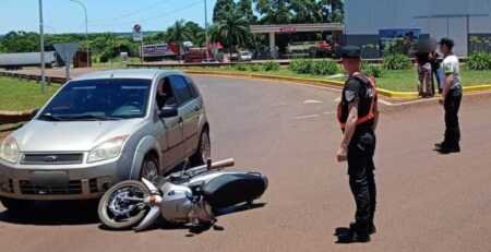 Choque en la rotonda de Campo Grande dejó un motociclista herido Choque