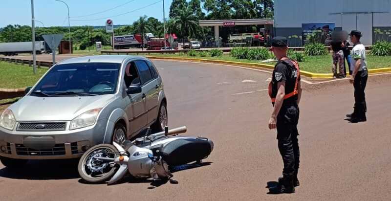 Choque en la rotonda de Campo Grande dejó un motociclista herido Choque