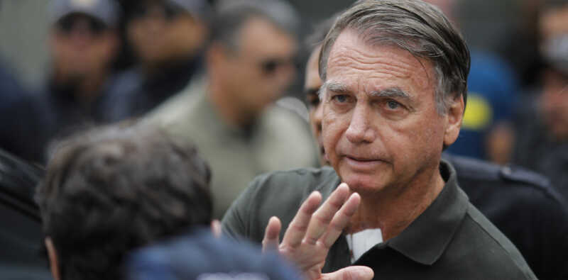 Bolsonaro fue internado en Brasilia para una cirugía por hernia inguinal 3 Bolsonaro, internado en un hospital de Brasilia para una nueva cirugía