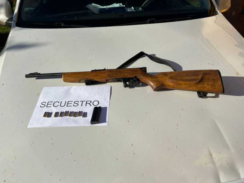 Brasileño prófugo por abuso sexual fue detenido en Pozo Azul tras resistirse armado a la Policía