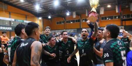 Infiltrados, campeón invicto del futsal posadeño Infiltrados