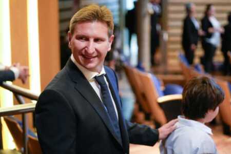El titular de la Legislatura, Sebastián Macías, anticipó que el eje del debate legislativo estará puesto en la carga impositiva y la competitividad de Misiones.