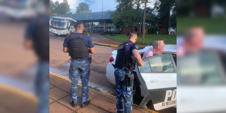 Médico apartado del hospital fue detenido luego de un violento ataque con cuchillo en Oberá Médico