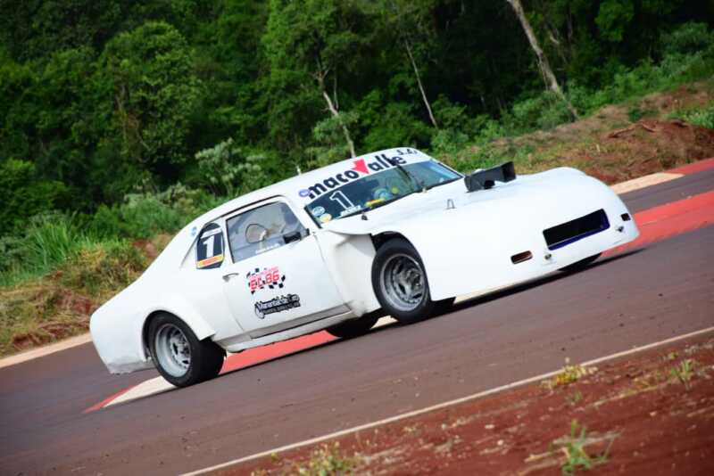 Campeones y celebración en la última fecha del Misionero de Pista 1 Misionero