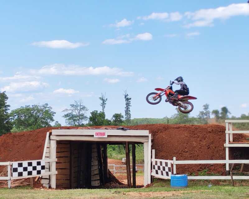 El motocross misionero será federado y los pilotos tendrán licencia de la FMMCEyK 3 Motocross